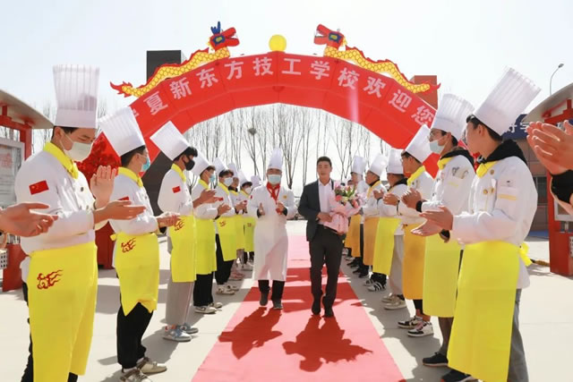 大师进校园|宁夏新东方名师授课震撼来袭