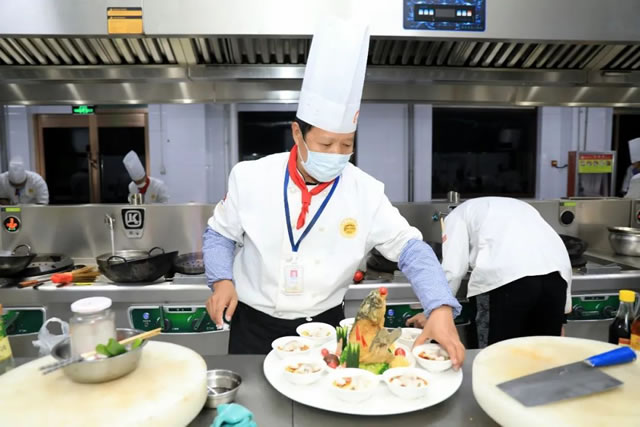宁夏新东方2022年第四季度教师技能大比武暨教师职称评定隆重举行