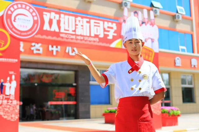 【新生专访】世上无难事，只怕有心人