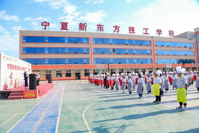 法式面包大赛，学生间的竞技平台，谁与争锋，拭目以待！