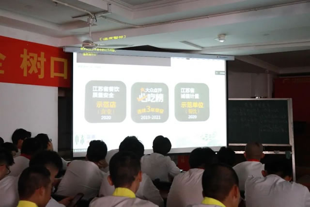 校企合作共赢未来，企业宣讲会，让学子就业无忧