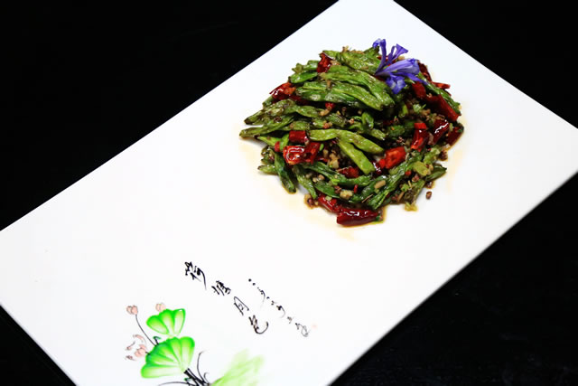 厨师颠勺动作要领