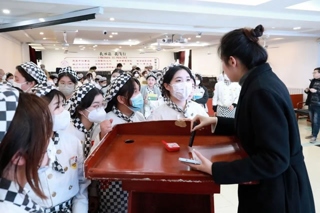企业宣讲|校企联动助力就业，未来在你手中！