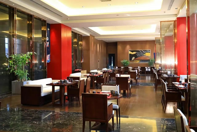 宁夏新东方学子参观名企银川国际交流中心酒店