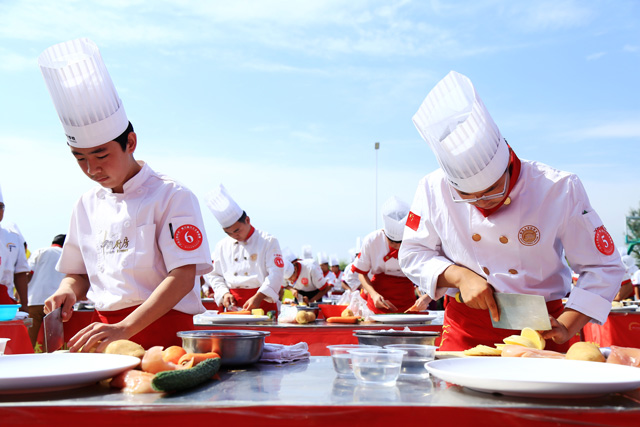 学烹饪要多少学费