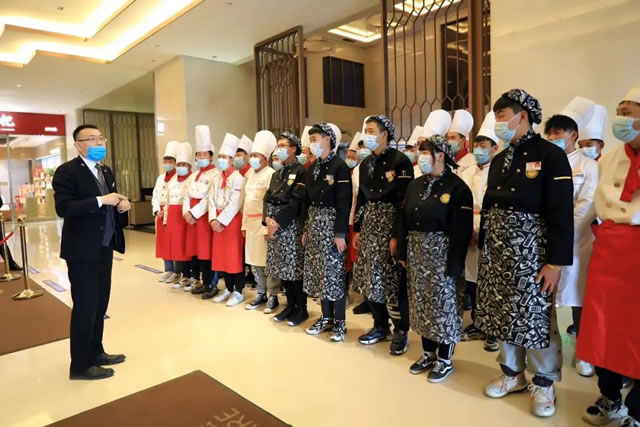 宁夏新东方学子参观名企银川国际交流中心酒店