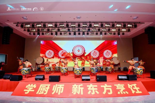 宁夏新东方战队闪耀2025中国美食烹饪锦标赛斩获多项大奖