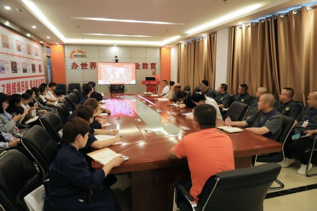宁夏新东方技工学校新学期教学管理专题会顺利召开